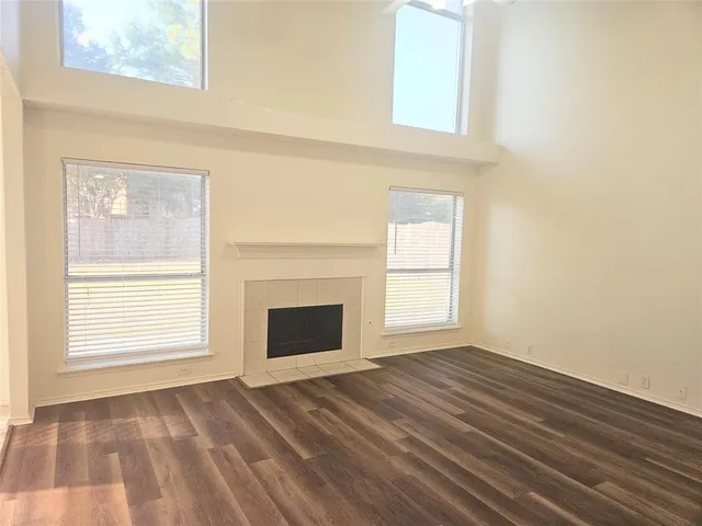 $2,000 | 885 Stafford Station Drive, Saginaw, TX 76131