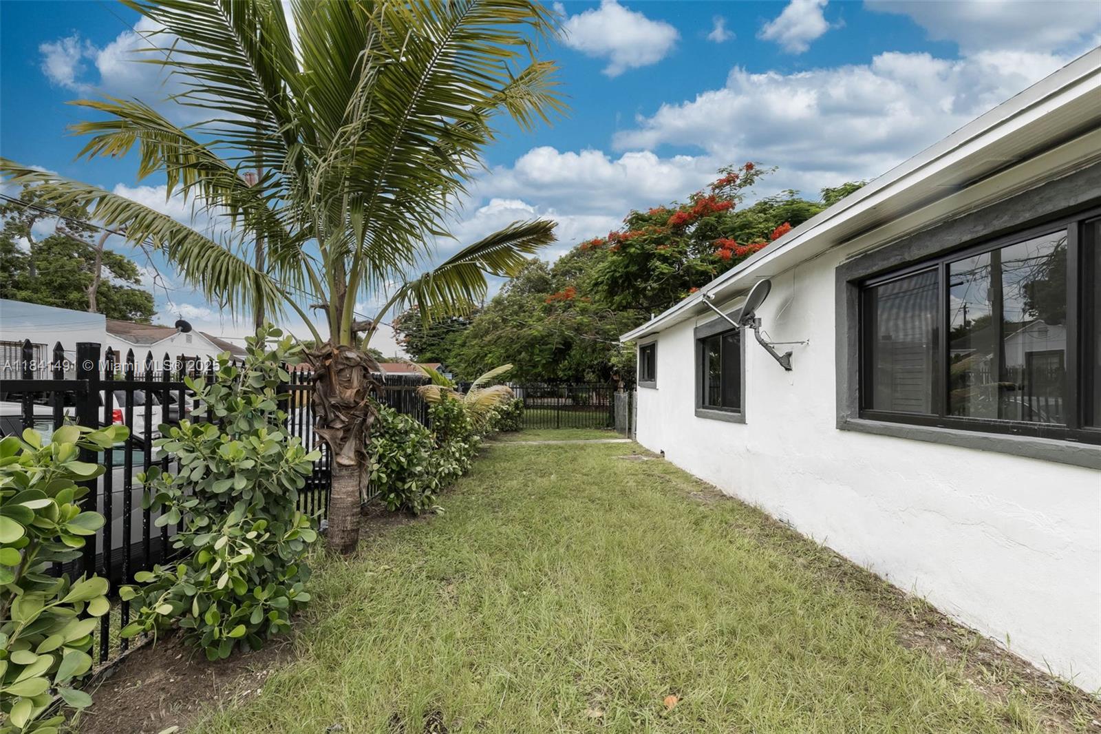 25 Northwest 78th Street, Unit 1 Miami, FL 33150 - Photo 27 of 35