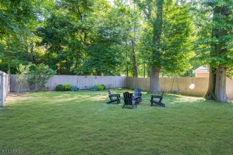 19 Buckingham Road West Orange, NJ 07052 - Photo 47 of 50