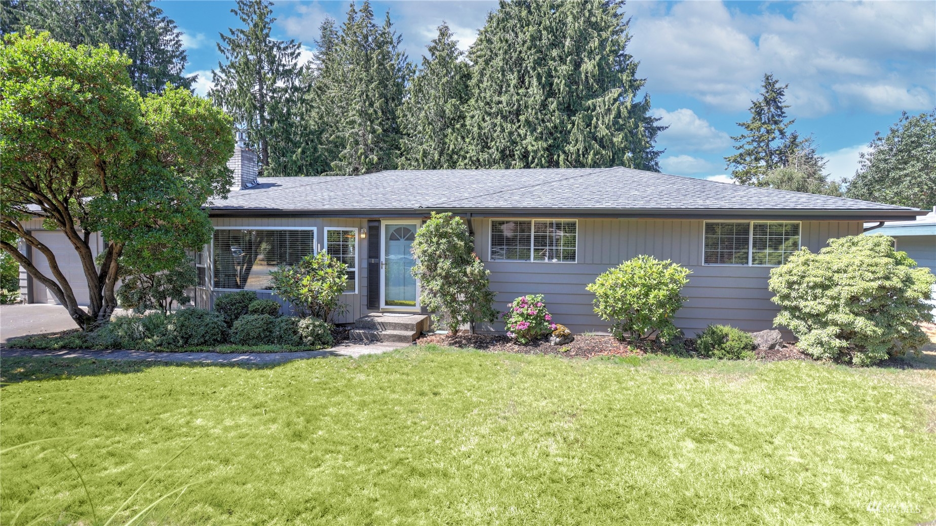 14219 140th Avenue Southeast Renton, WA 98059 - Photo 1 of 26 Gallery Image 1