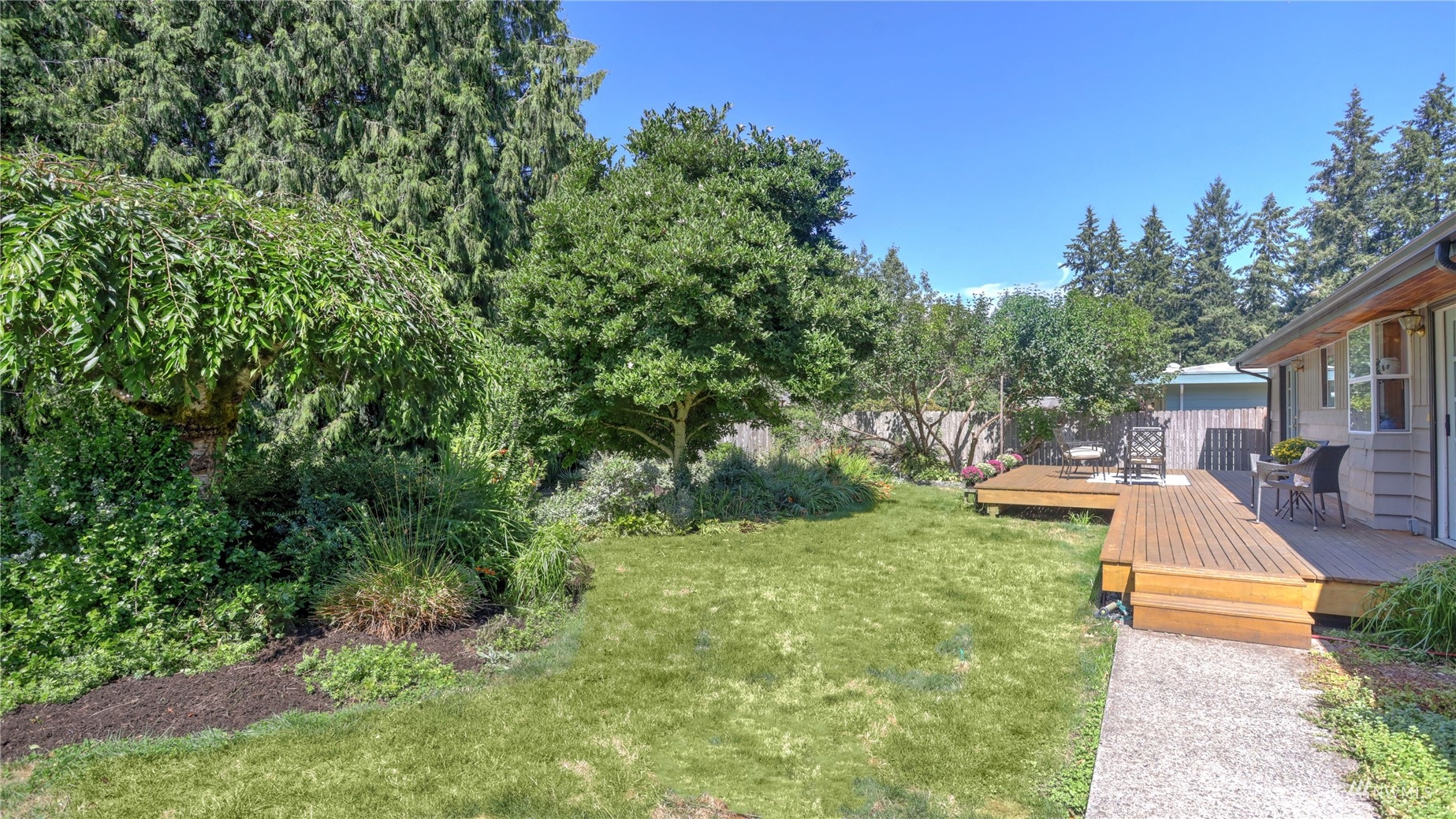 14219 140th Avenue Southeast Renton, WA 98059 - Photo 22 of 26 Gallery Image 22