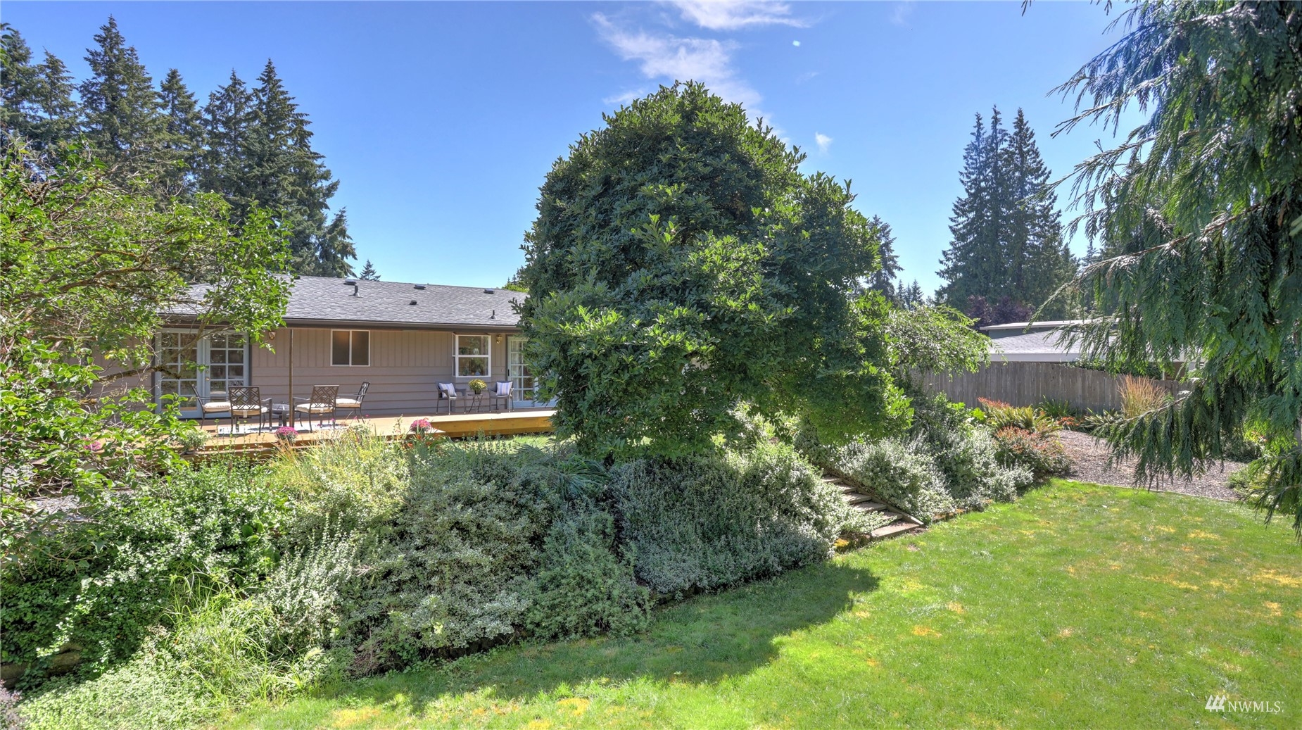 14219 140th Avenue Southeast Renton, WA 98059 - Photo 25 of 26 Gallery Image 25