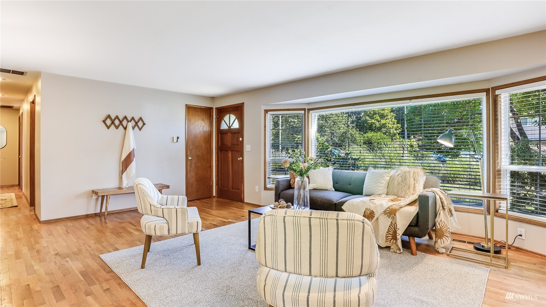 14219 140th Avenue Southeast Renton, WA 98059 - Photo 6 of 26 Gallery Image 6