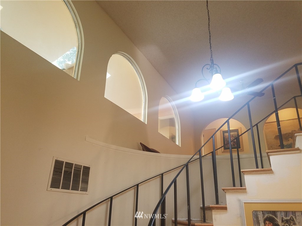 7991 Parker Road Sedro-Woolley, WA 98284 - Photo 3 of 18 Gallery Image 3
