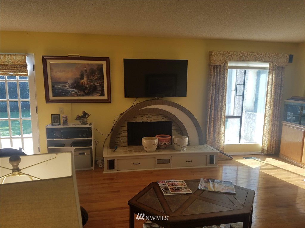 7991 Parker Road Sedro-Woolley, WA 98284 - Photo 5 of 18 Gallery Image 5