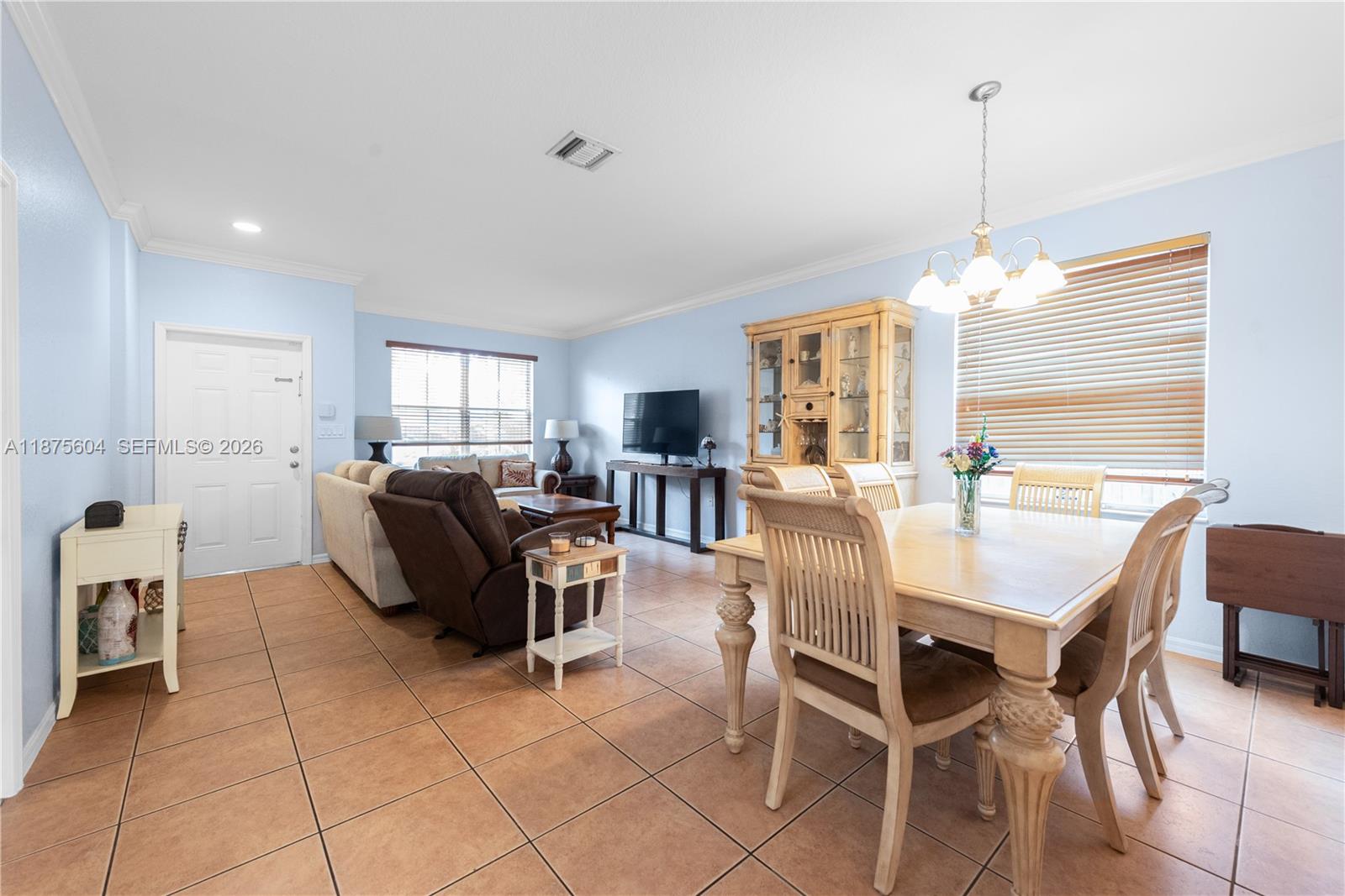 1316 Southeast 18th Terrace Homestead, FL 33035 - Photo 2 of 29