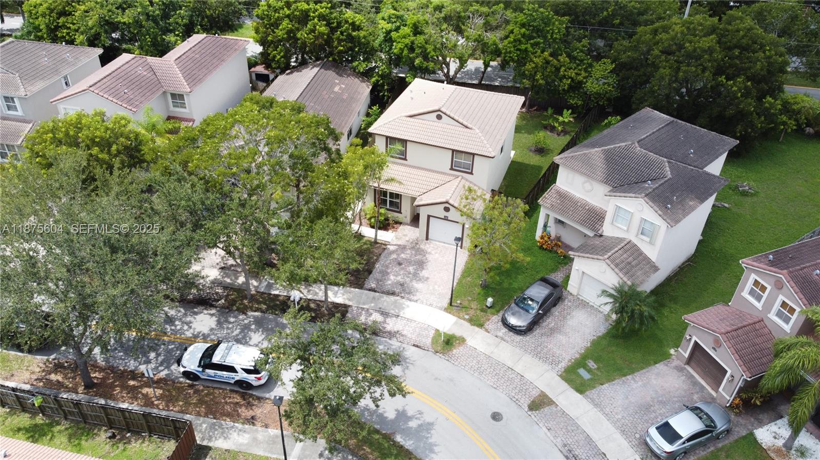 1316 Southeast 18th Terrace Homestead, FL 33035 - Photo 27 of 29 an aerial view of a house with garden space and street view