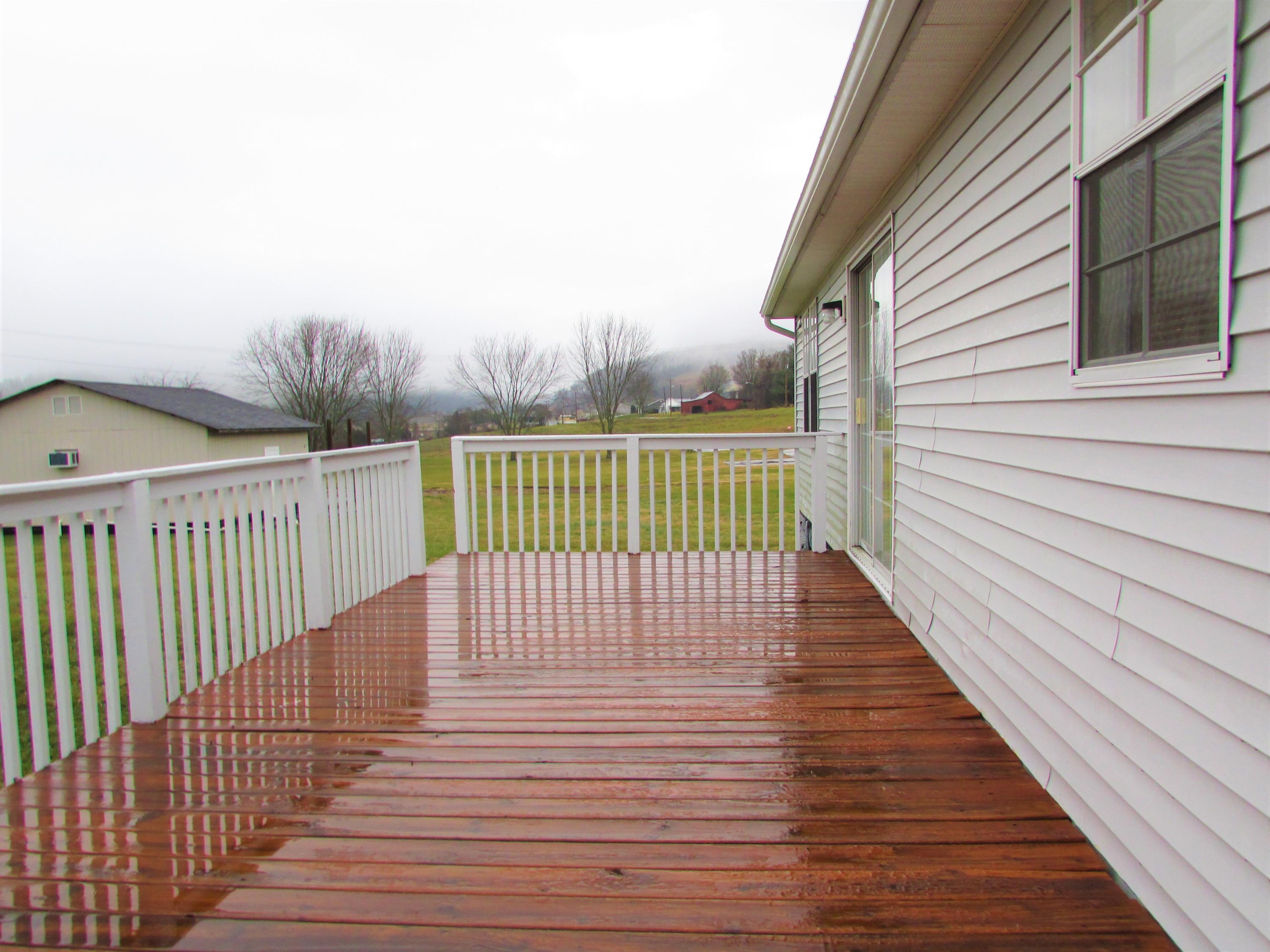 621 Snapps Ferry Road Kingsport, TN 37664 - Photo 16 of 28 IMG_4370
