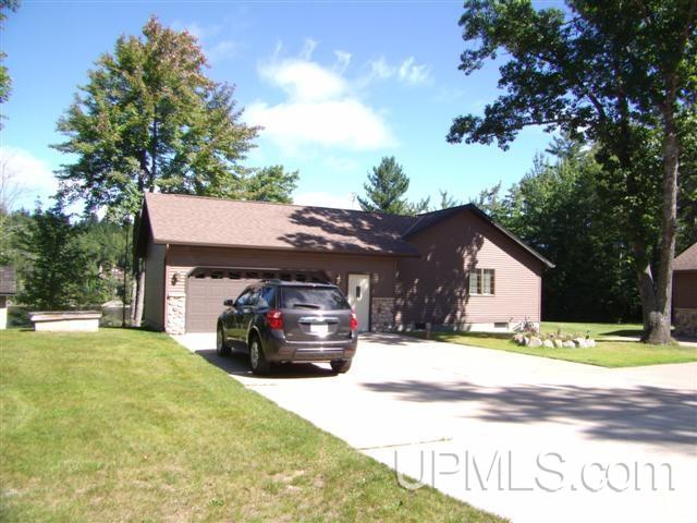 475 South Camp Road Ishpeming, MI 49849 - Photo 2 of 15