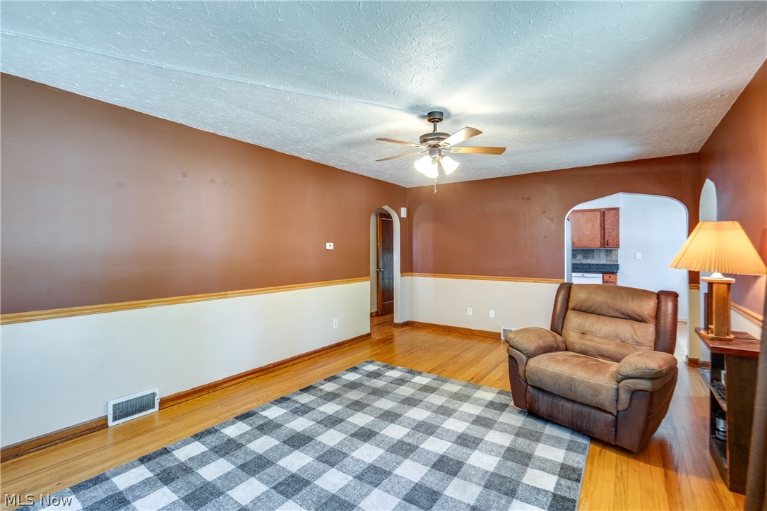 300 North Seneca Street Rittman, OH 44270 - Photo 8 of 28