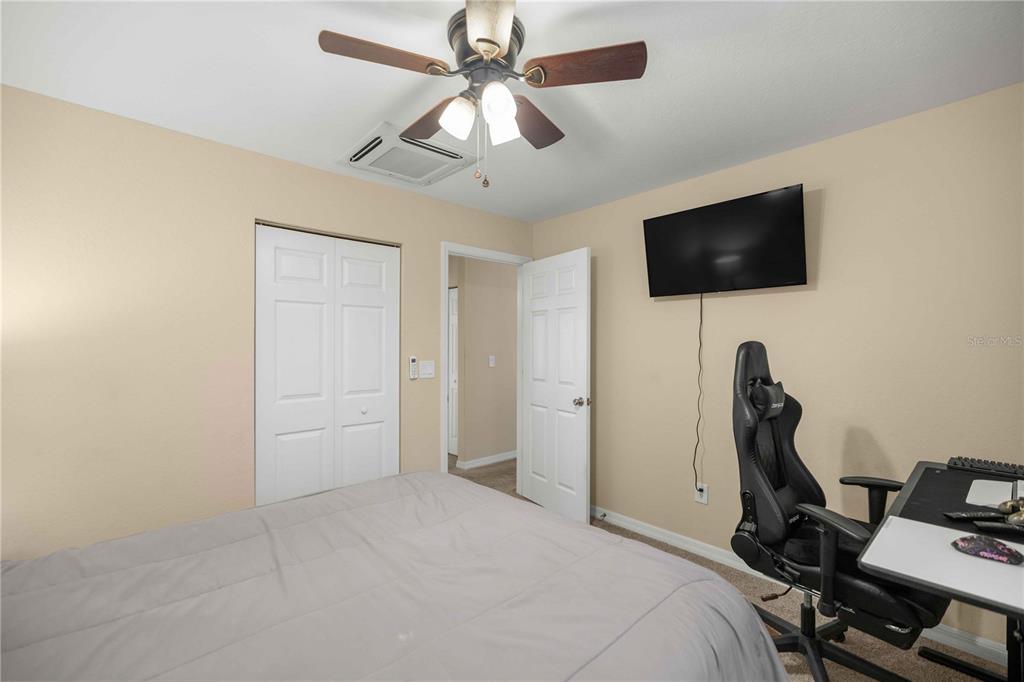 6989 Southwest 132nd Place Ocala, FL 34473 - Photo 16 of 29