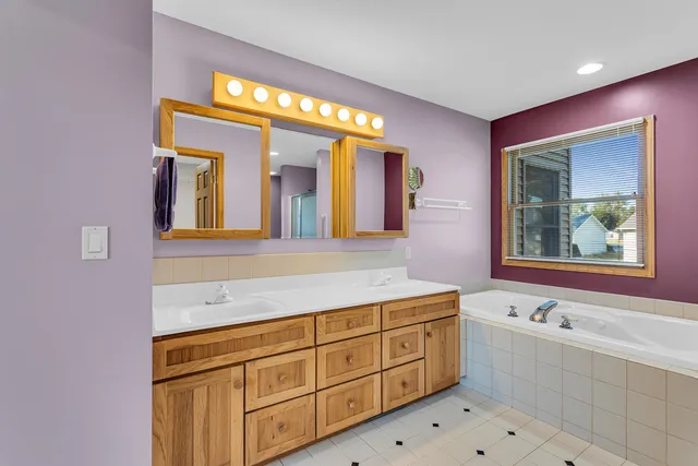 $449,000 | 5038 Fieldstone Street, Jackson, MI 49201