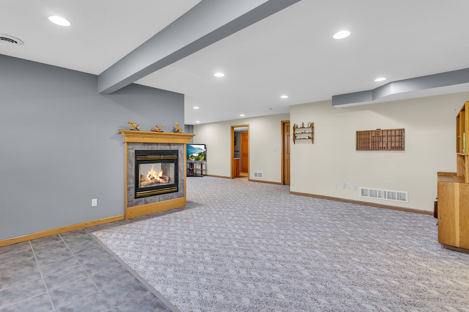 5038 Fieldstone Street Jackson, MI 49201 - Photo 41 of 62 0N0A2037