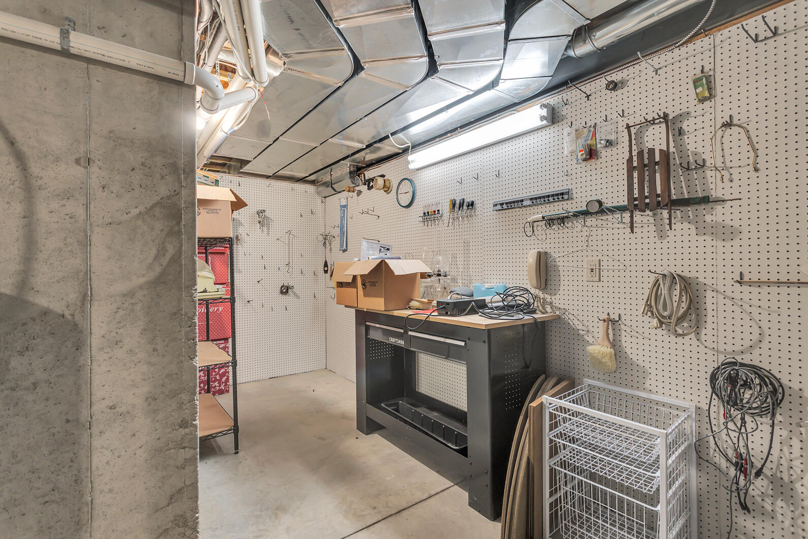 5038 Fieldstone Street Jackson, MI 49201 - Photo 51 of 62 0N0A2067