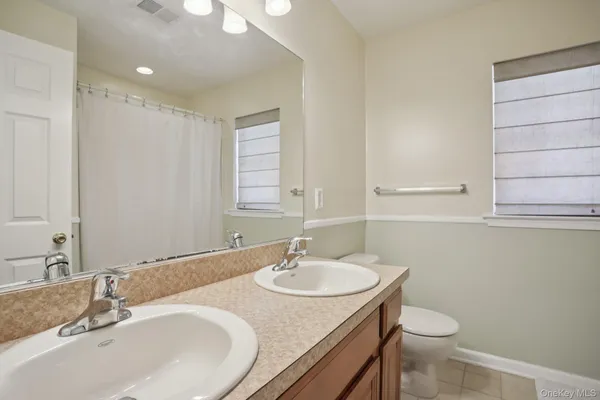 $785,000 | 3015 Molly Pitcher Drive, New Windsor, NY 12553