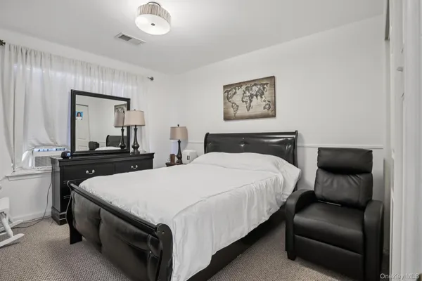 $785,000 | 3015 Molly Pitcher Drive, New Windsor, NY 12553