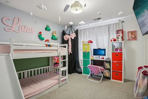 $785,000 | 3015 Molly Pitcher Drive, New Windsor, NY 12553