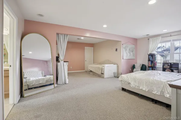 $785,000 | 3015 Molly Pitcher Drive, New Windsor, NY 12553