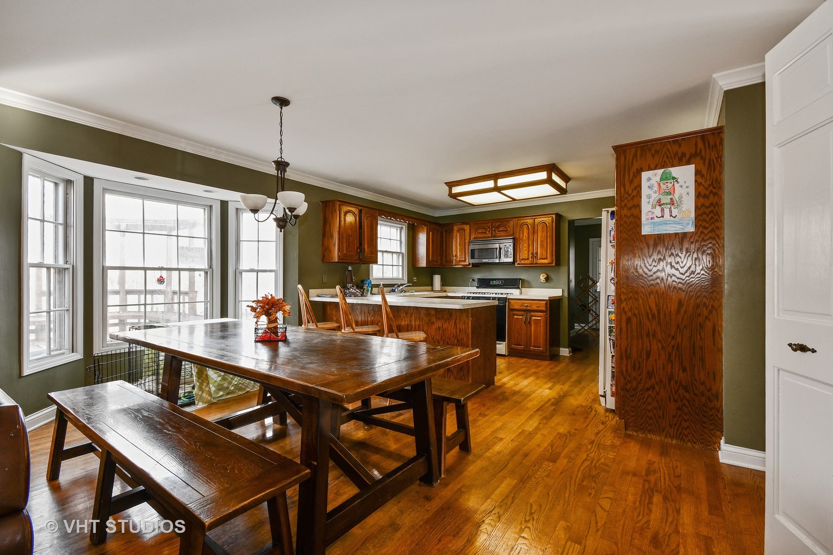 825 Biltmore Court Naperville, IL 60563 - Photo 4 of 16