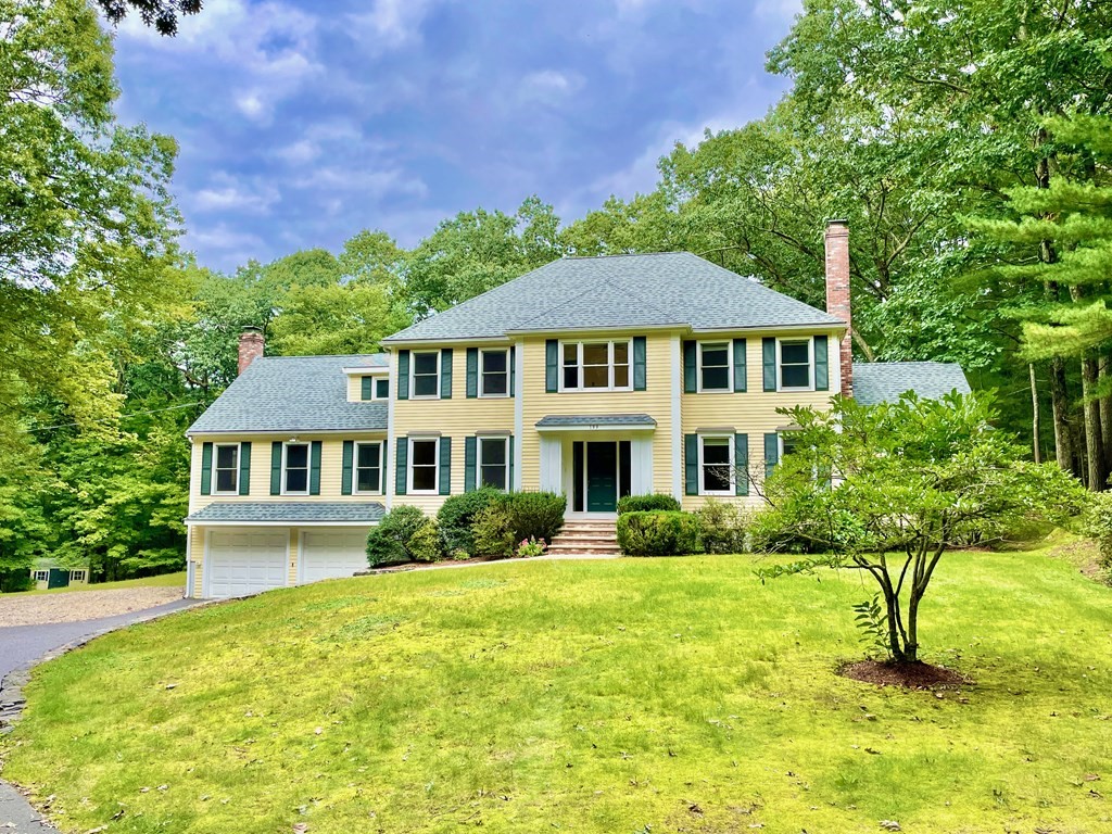 199 Concord Road Wayland, MA 01778 - Photo 1 of 32