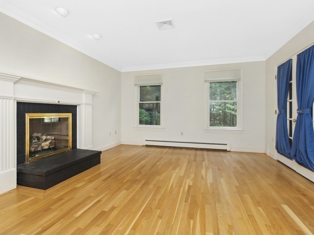 199 Concord Road Wayland, MA 01778 - Photo 10 of 32