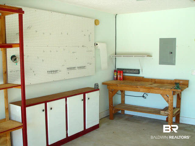16752 Sugar Loop Foley, AL 36535 - Photo 33 of 34 Garage workshop
