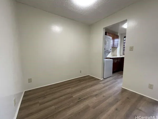 $1,700 | 1555 Pohaku Street, Unit B107, Honolulu, HI 96817