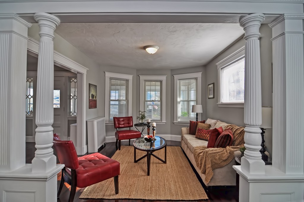 49 Circuit Road Winthrop, MA 02152 - Photo 3 of 28 Gallery Image 3
