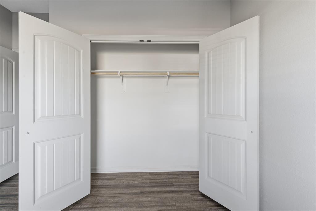 101 Capps Street, Unit D Rio Vista, TX 76093 - Photo 19 of 26