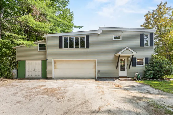 $365,000 | 1083 Roosevelt Trail, Windham, ME 04062