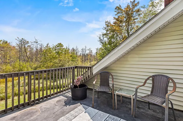 $365,000 | 1083 Roosevelt Trail, Windham, ME 04062