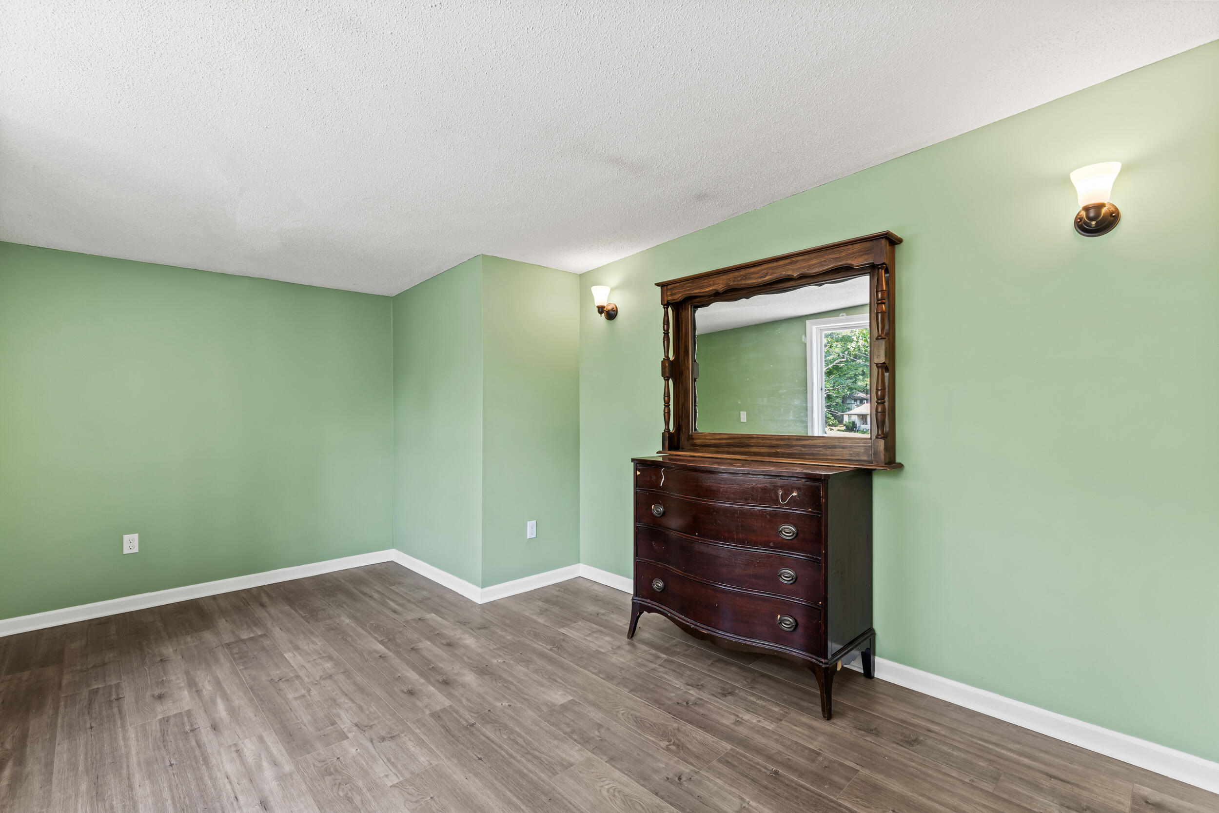 1083 Roosevelt Trail Windham, ME 04062 - Photo 28 of 43 1083 roosevelt trail windham_015