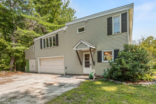 $365,000 | 1083 Roosevelt Trail, Windham, ME 04062