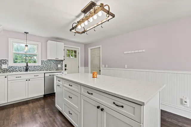 $365,000 | 1083 Roosevelt Trail, Windham, ME 04062