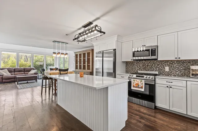 $365,000 | 1083 Roosevelt Trail, Windham, ME 04062