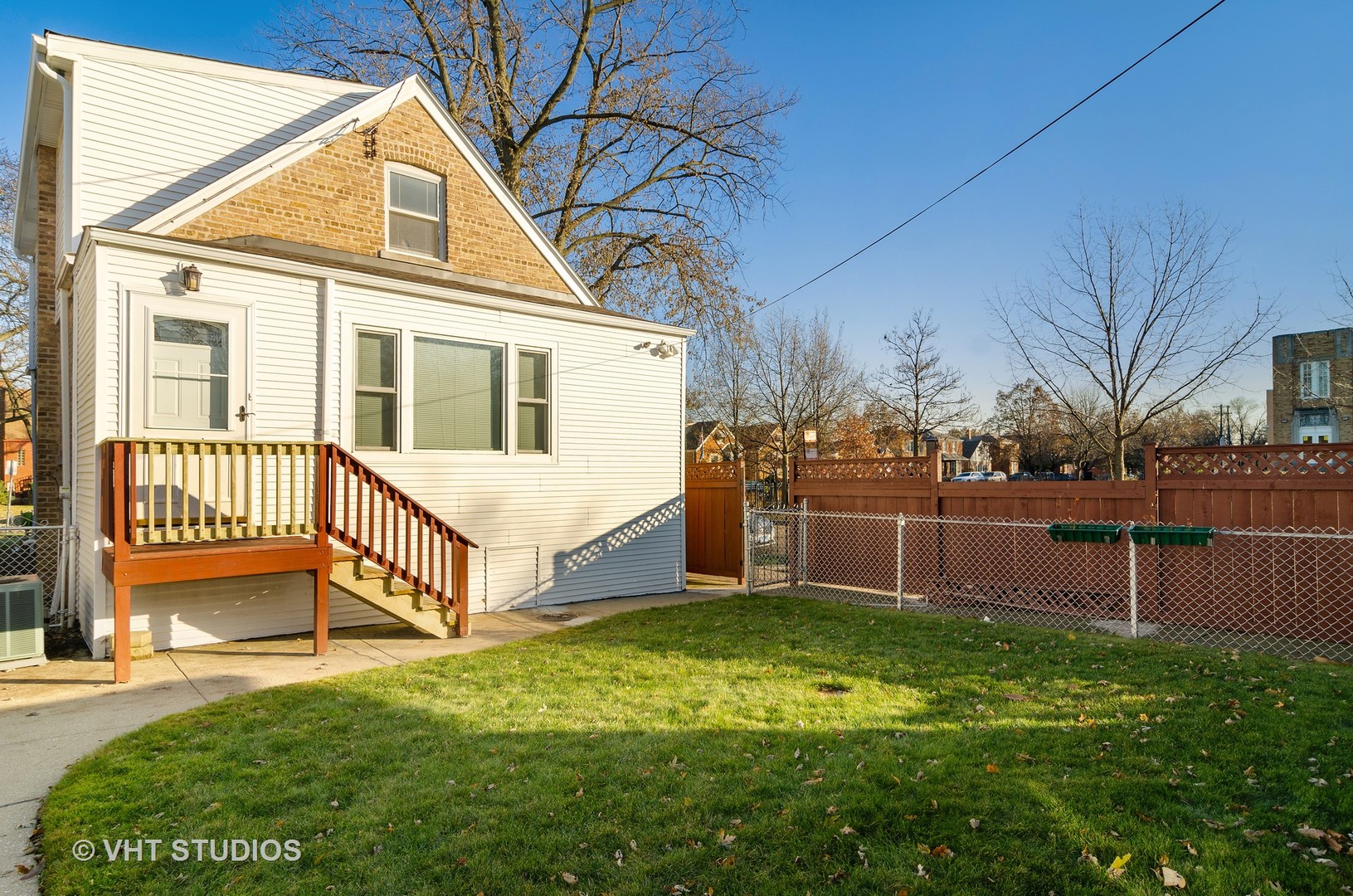 5300 North Rutherford Avenue Chicago, IL 60656 - Photo 17 of 24