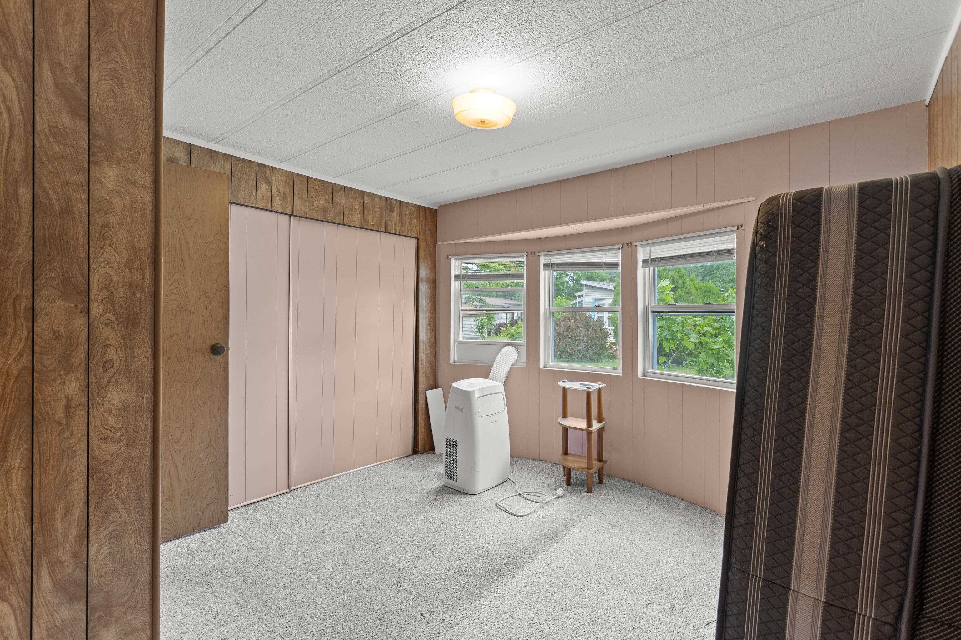 290 Calef Highway, Unit C12 Epping, NH 03042 - Photo 18 of 33