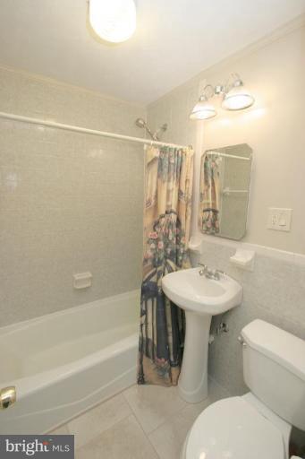 11905 Colin Road Silver Spring, MD 20906 - Photo 15 of 30 Bath #1