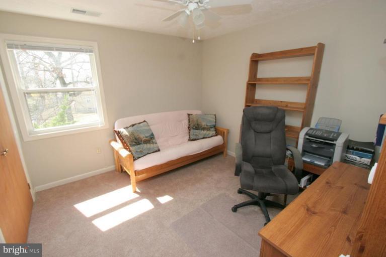 11905 Colin Road Silver Spring, MD 20906 - Photo 21 of 30 Bedroom #3