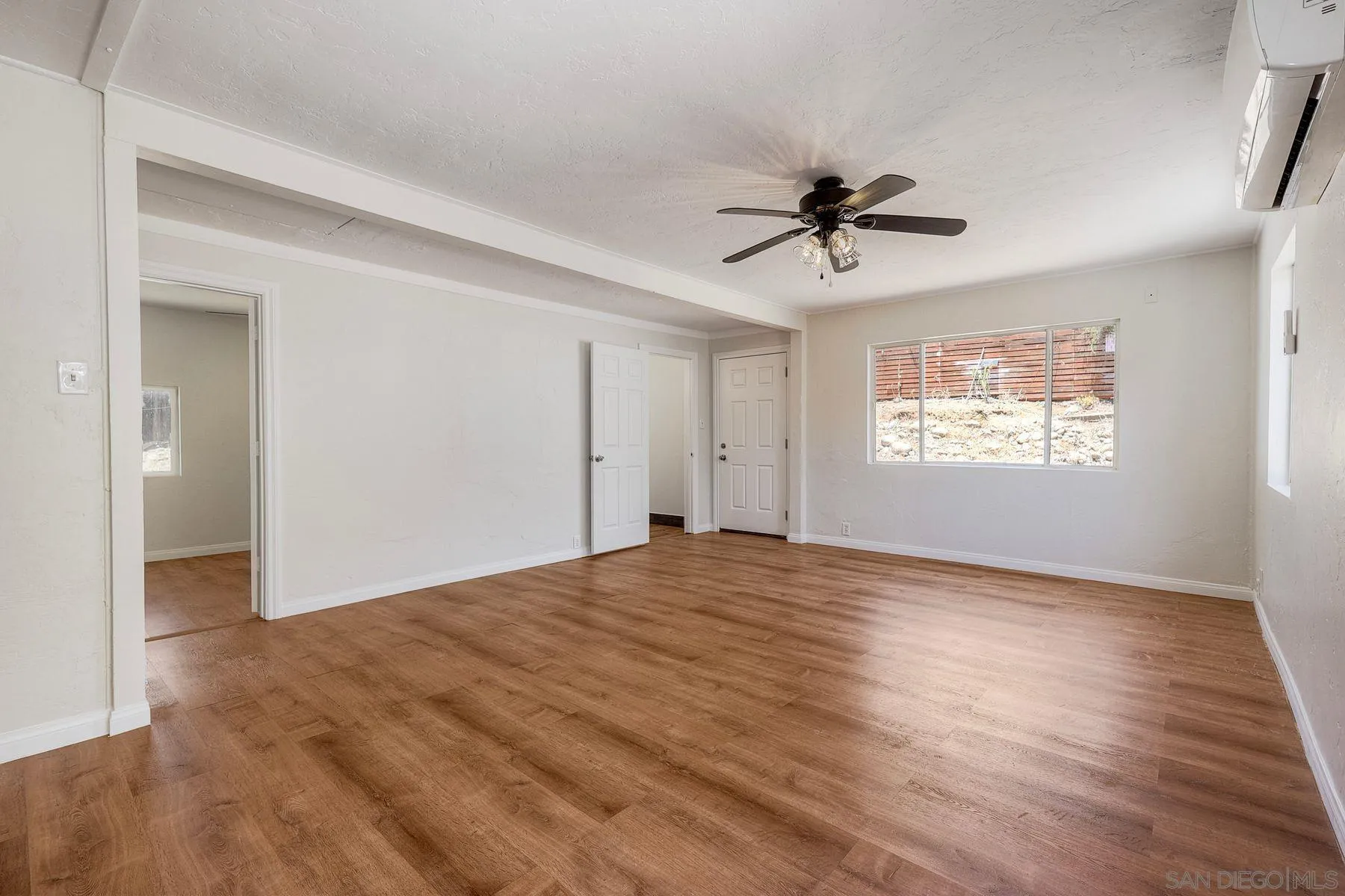 126 Almyra Road El Cajon, CA 92019 - Photo 5 of 21