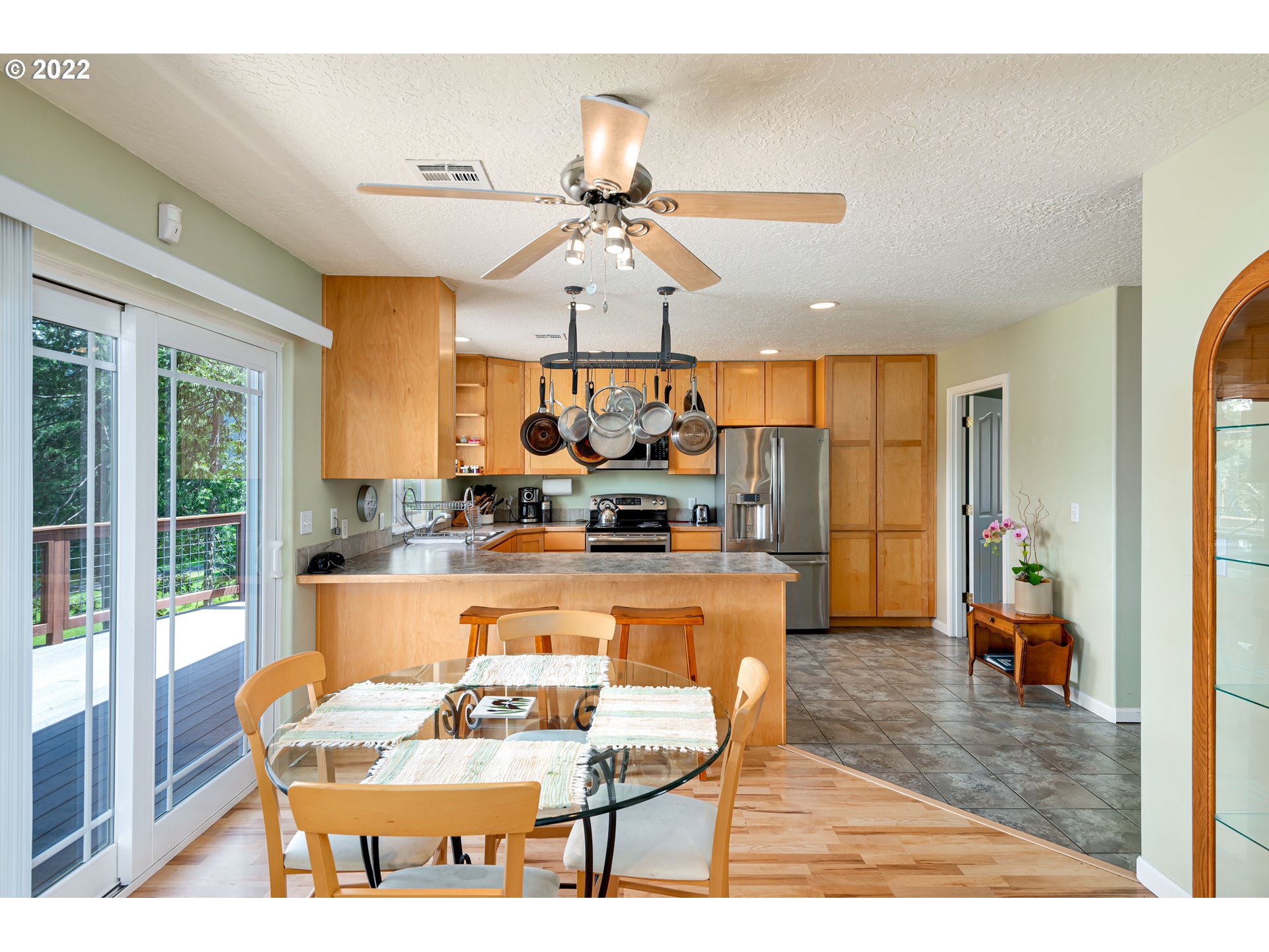 90722 Hill Road Springfield, OR 97478 - Photo 10 of 27 Gallery Image 10