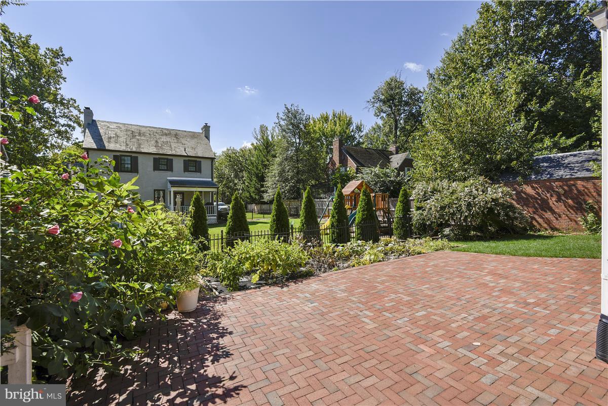 4732 24th Road North Arlington, VA 22207 - Photo 27 of 30 Exterior (Rear)