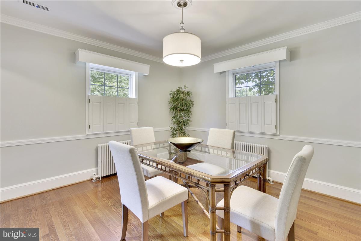 4732 24th Road North Arlington, VA 22207 - Photo 4 of 30 Dining Room