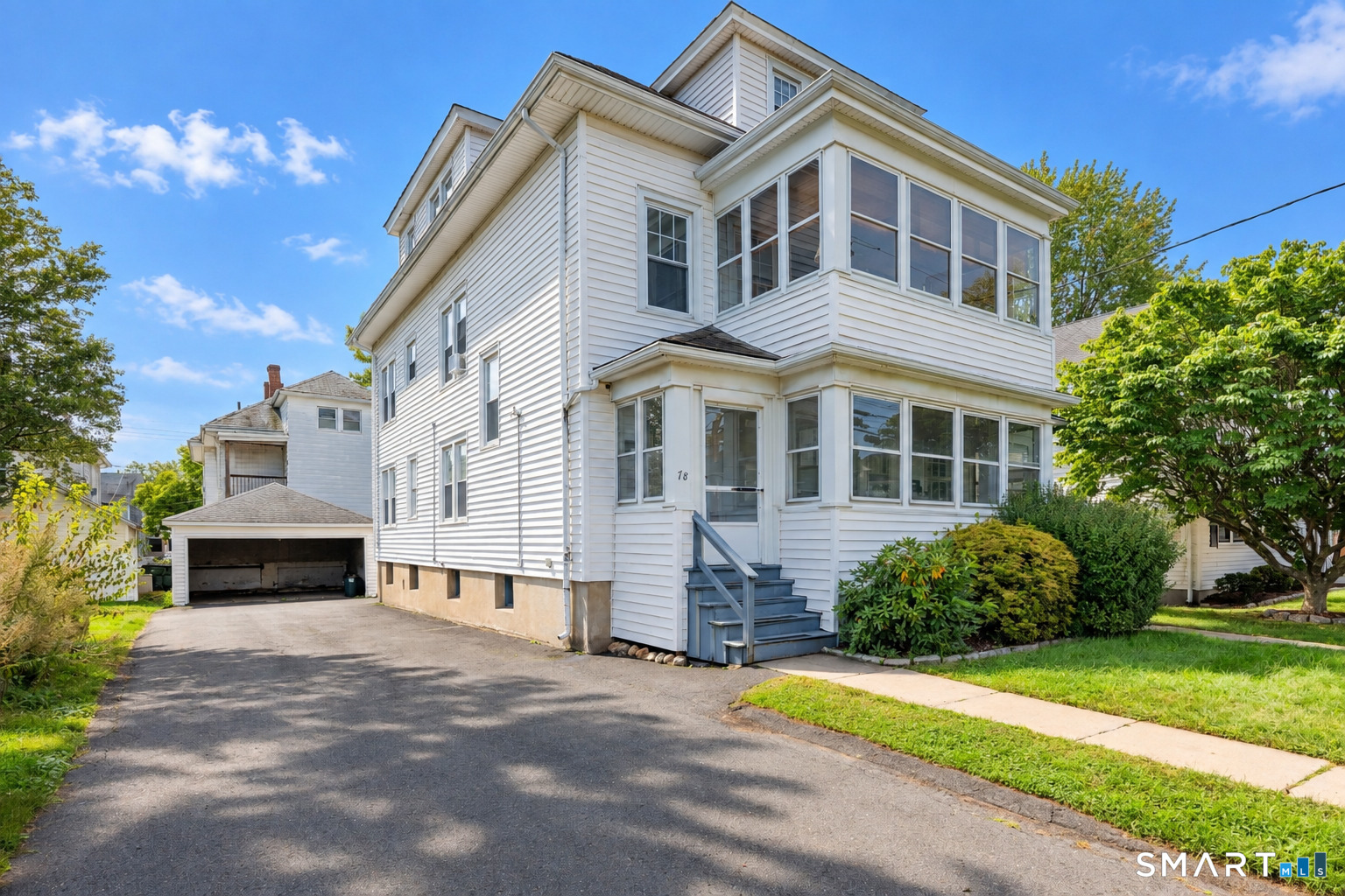 78 Lancaster Road, Unit 3 West Hartford, CT 06119 - Photo 12 of 14 Off-Street parking included!