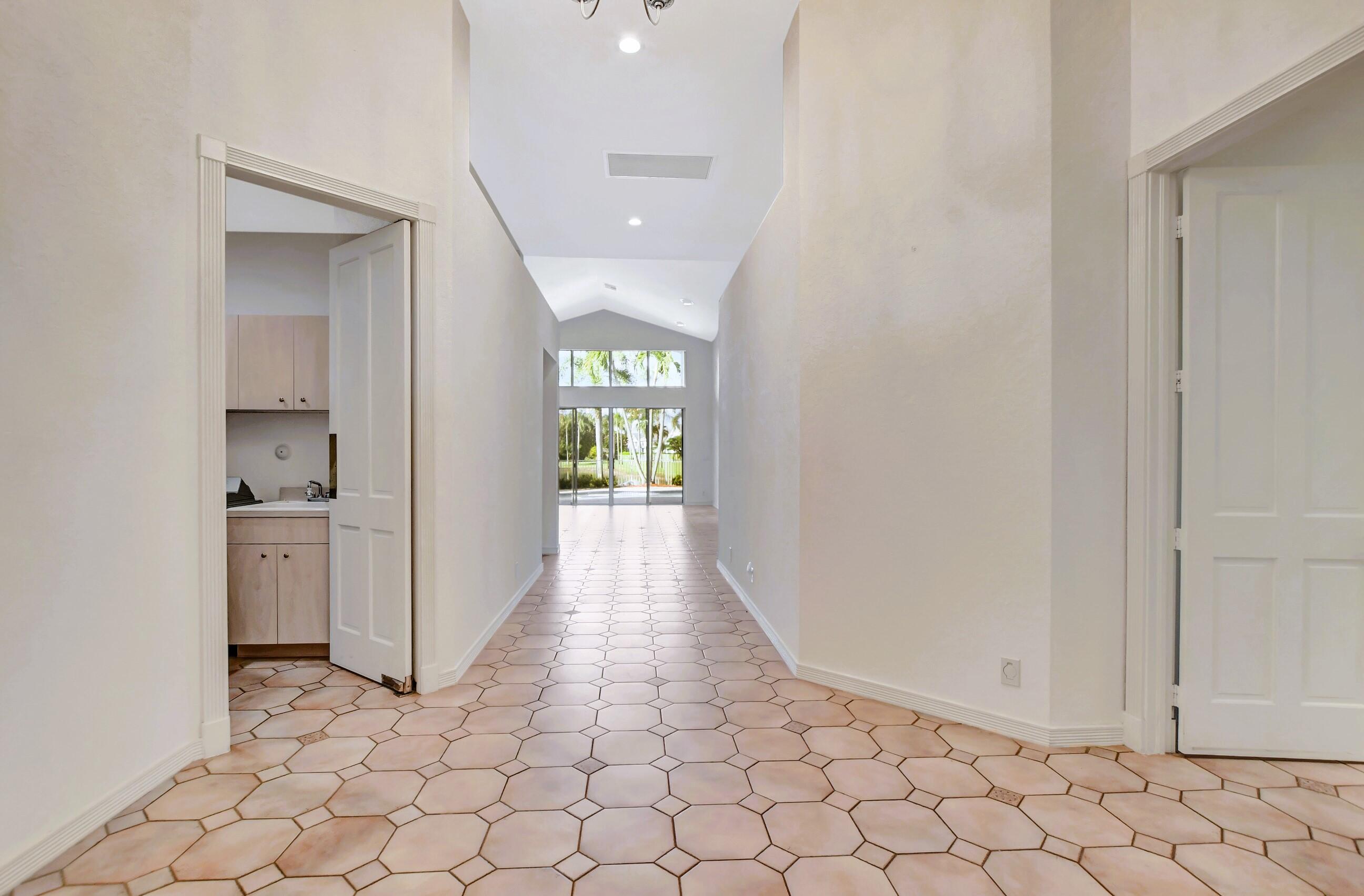 3809 Regency Circle South Boca Raton, FL 33496 - Photo 8 of 79 8