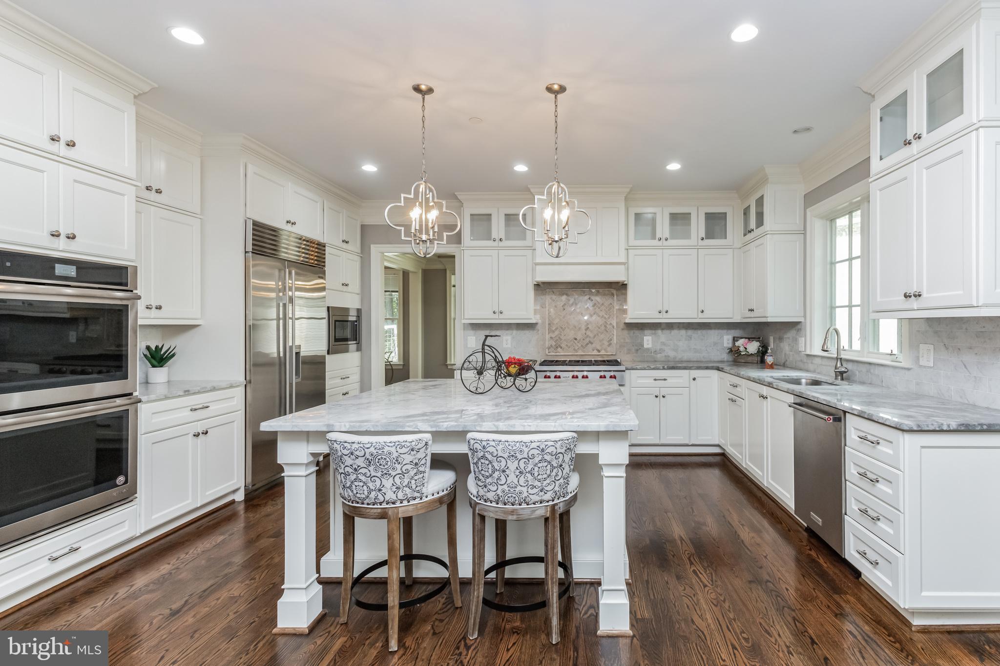 6351 Walhonding Road Bethesda, MD 20816 - Photo 12 of 62