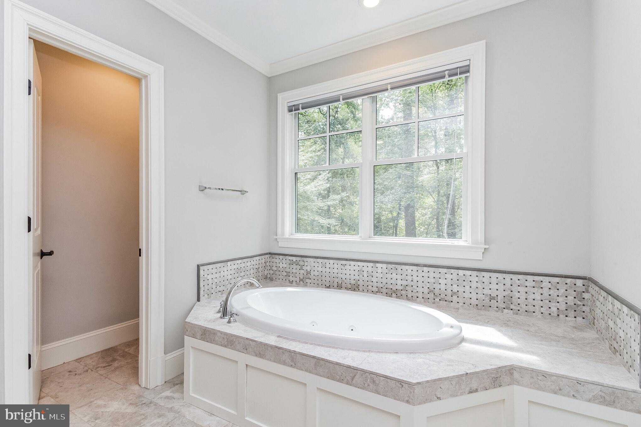 6351 Walhonding Road Bethesda, MD 20816 - Photo 25 of 62