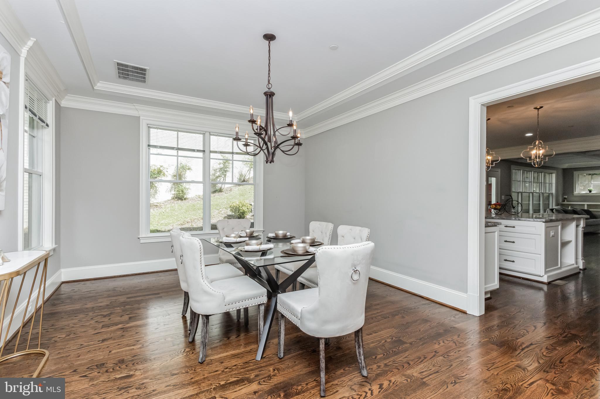 6351 Walhonding Road Bethesda, MD 20816 - Photo 6 of 62