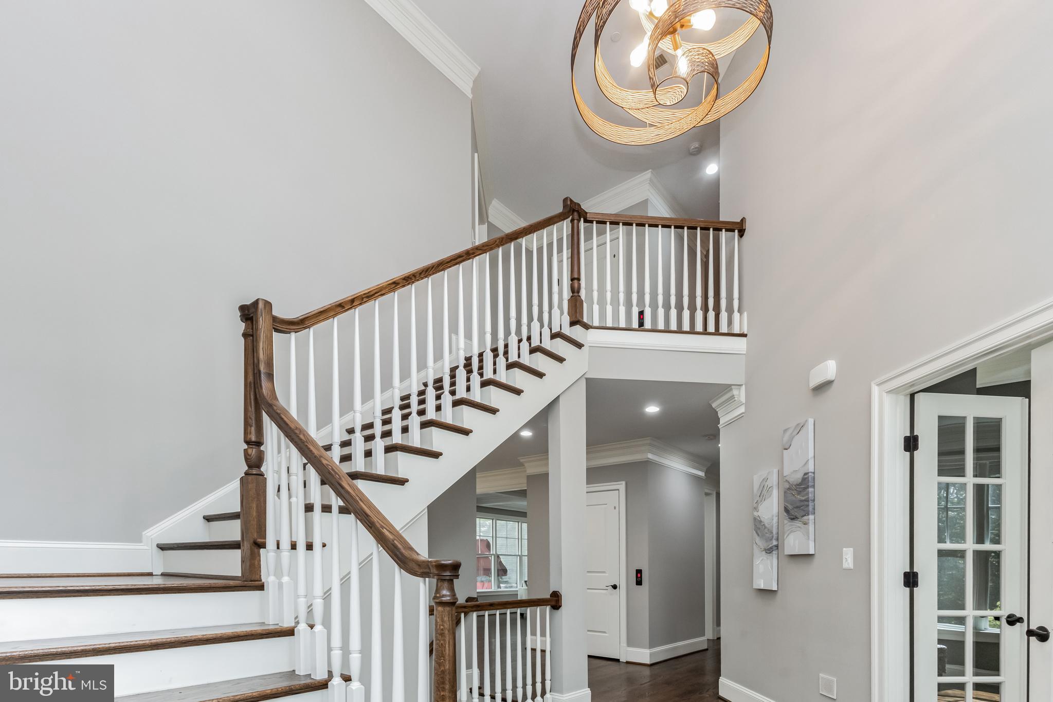 6351 Walhonding Road Bethesda, MD 20816 - Photo 8 of 62