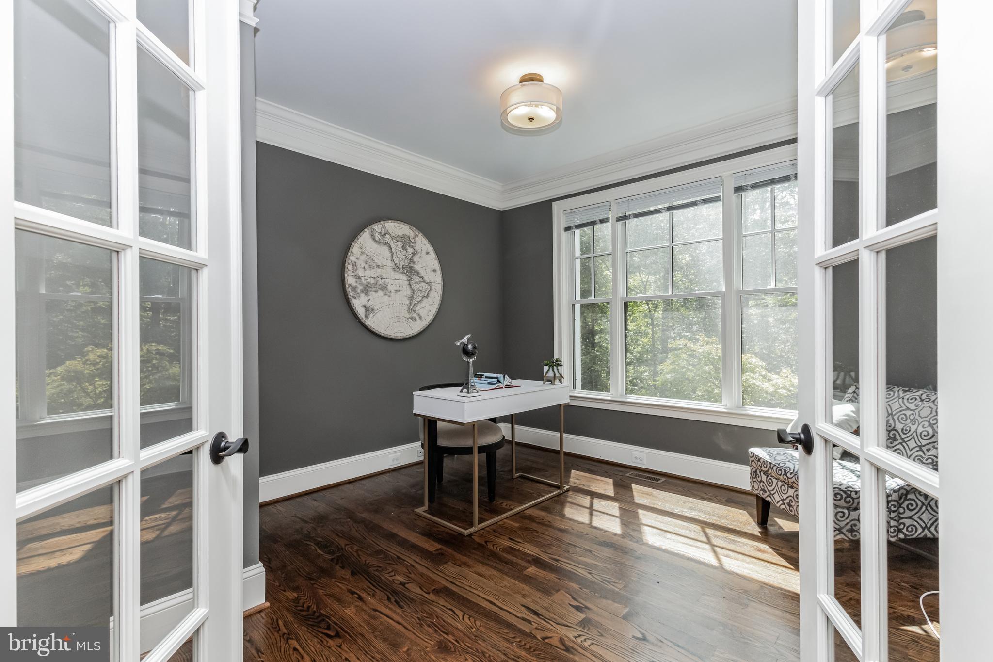 6351 Walhonding Road Bethesda, MD 20816 - Photo 9 of 62